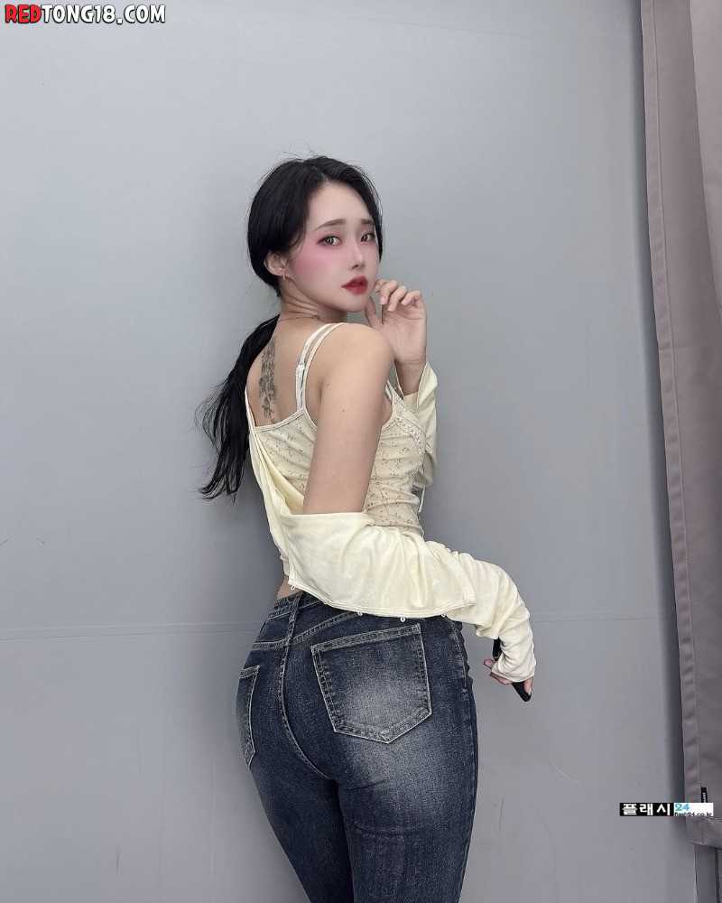 골반 떡 벌어진 이나