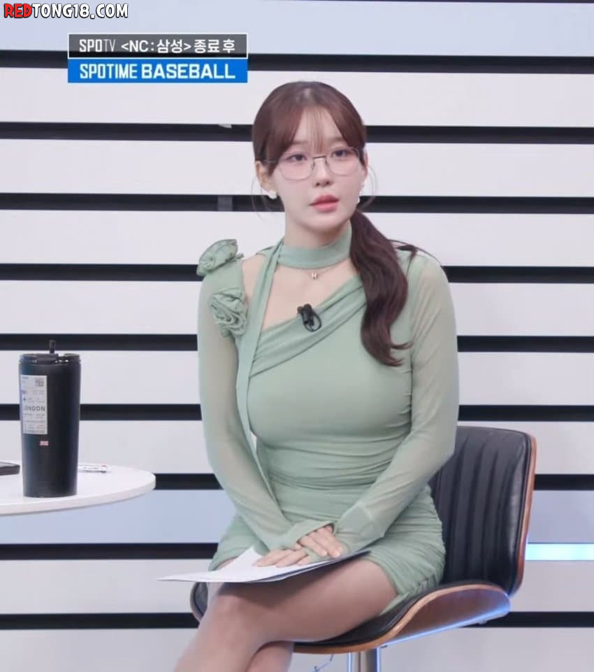 몸매로 승부한다는 여자 아나운서