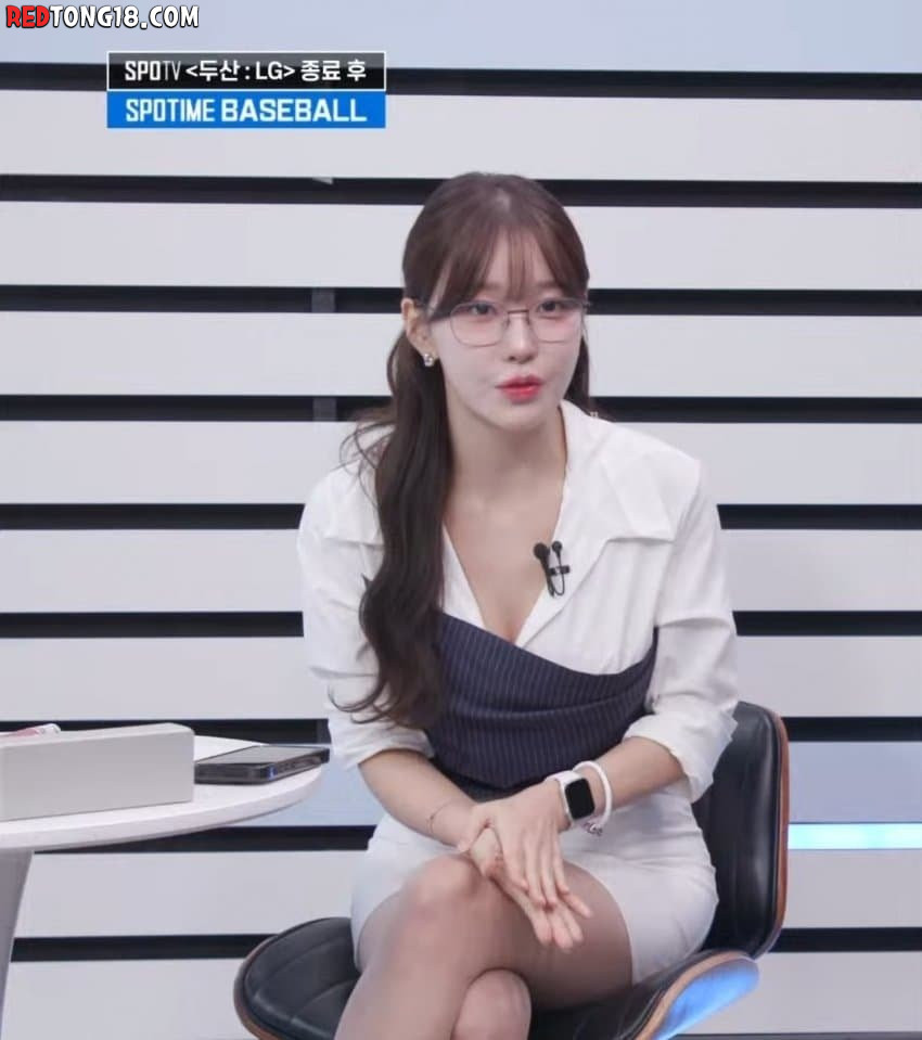 몸매로 승부한다는 여자 아나운서