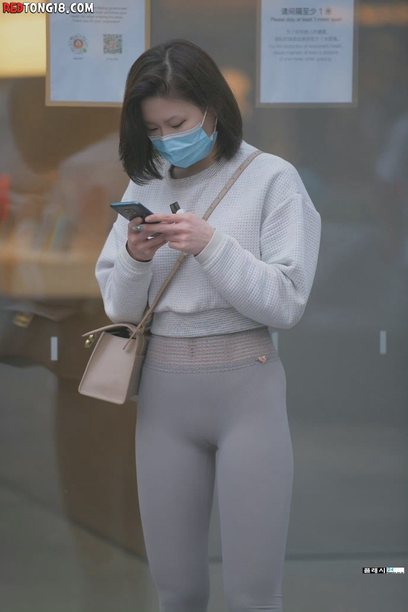 남편 회사 보내고 운동가는 아줌마