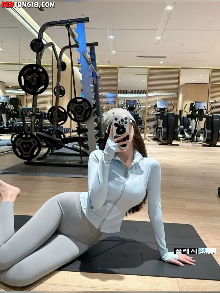 이제는 필수라는 헬스장 셀카