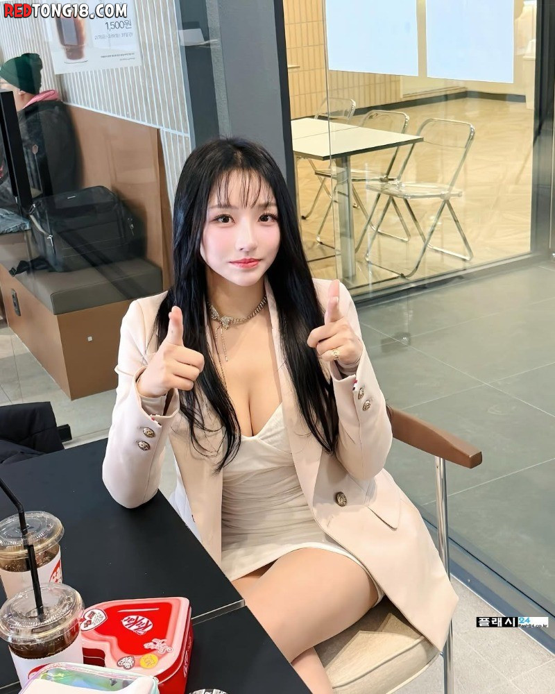 골반만 좋을줄 알았던 레이싱 모델 인플루언서 오은담