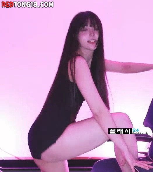 쟈닌 제대로 원피스입고 트월킹