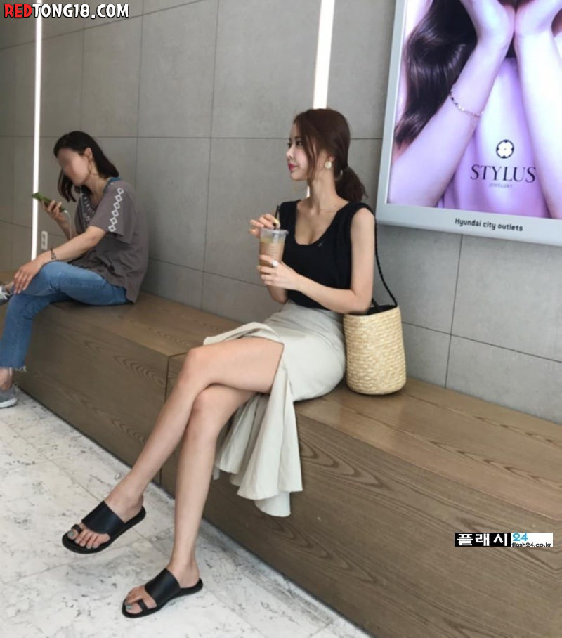 골반녀 디자이너 전지혜