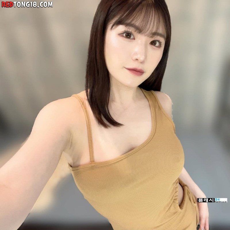 몸매 좋은 배우 메구로 히나미