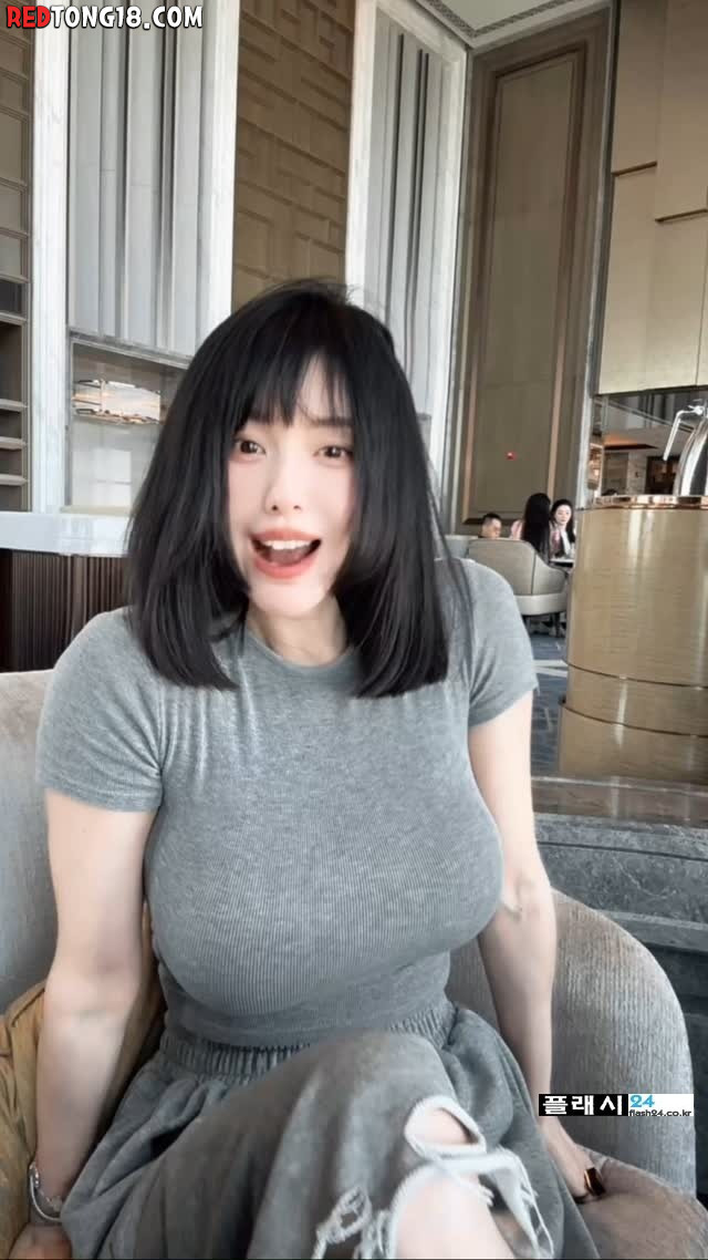 지퍼가 잘 안 올라간다는 운동하는 처자