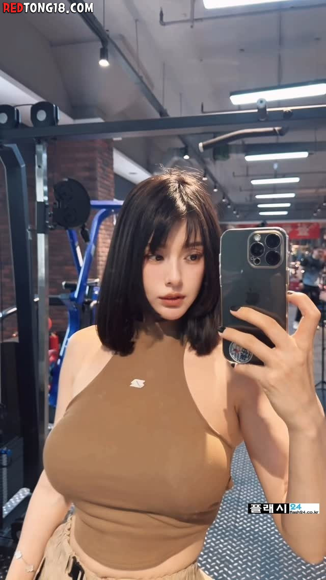 지퍼가 잘 안 올라간다는 운동하는 처자