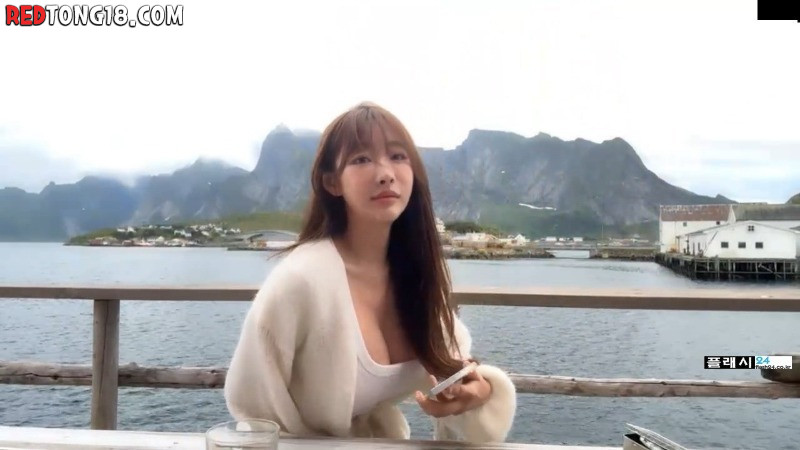 둘기얏 야외에서 맥주 마시는 모습